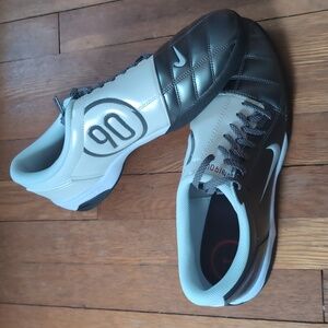 NIKE T90 SP MEN SOCCER SHOES SIZE 13 BRAND NEW
